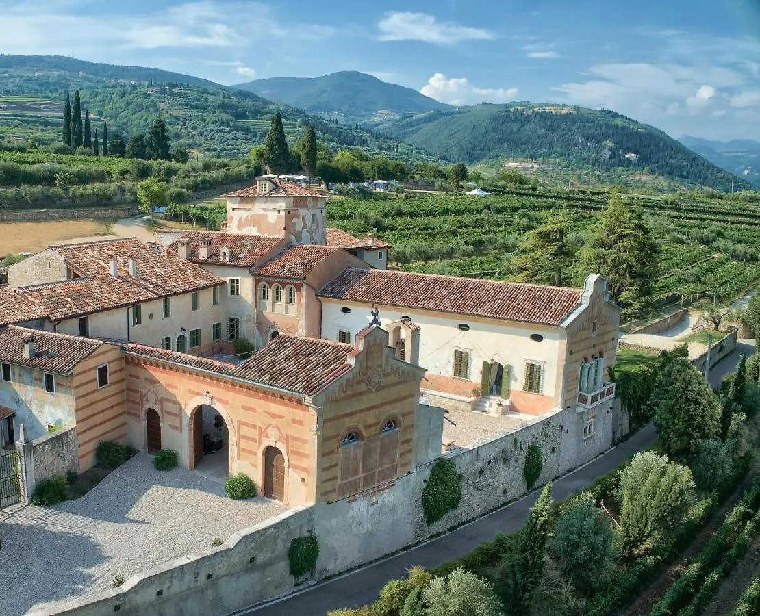 Вилла Palazzo Montanari Art & Wine Relais Фумане