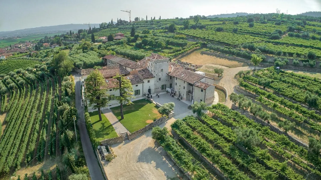 Вилла Palazzo Montanari Art & Wine Relais Фумане